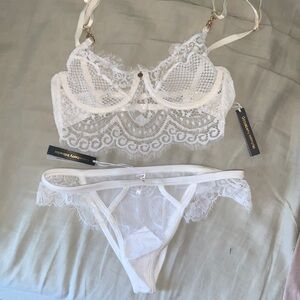 Gooseberry Lingerie set SMALL top & bottom Ivory white